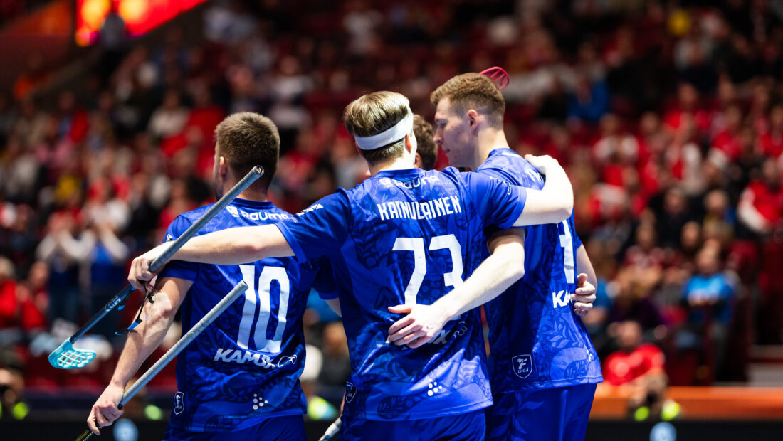 Finland celebrating a goal (Photo: IFF/Viktor Källberg)
